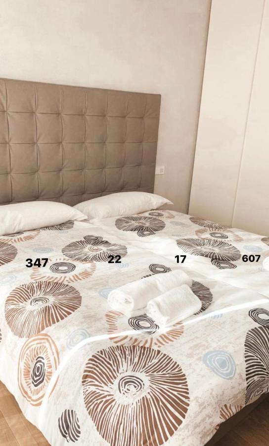 Azapartments Тревізо Екстер'єр фото